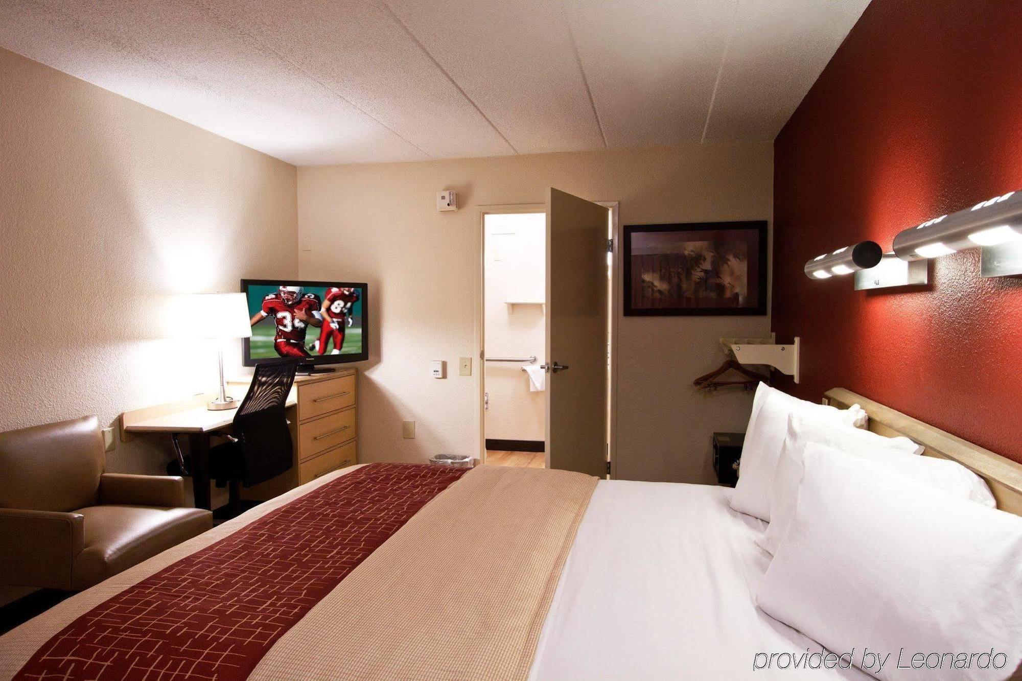 Red Roof Inn Huntington Barboursville Экстерьер фото