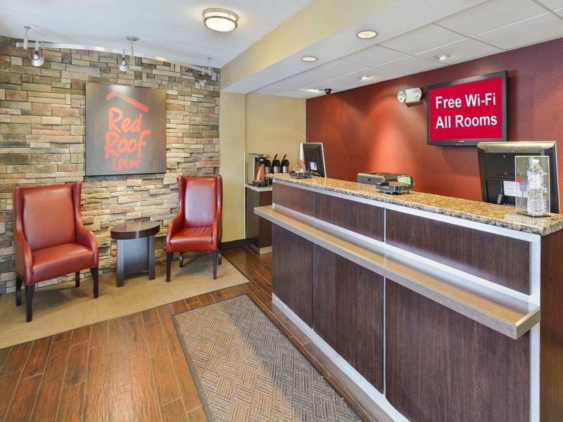 Red Roof Inn Huntington Barboursville Экстерьер фото